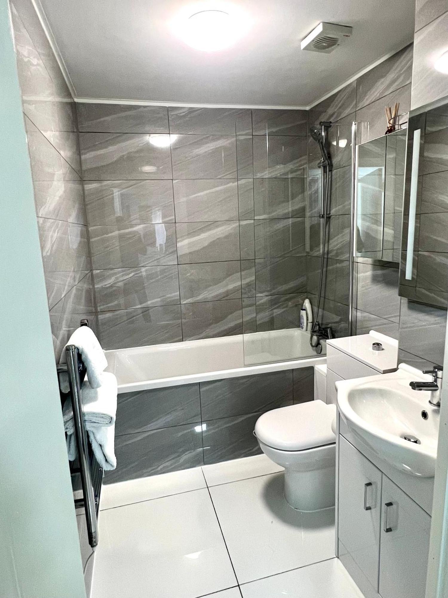 Royallodge London Ngoại thất bức ảnh